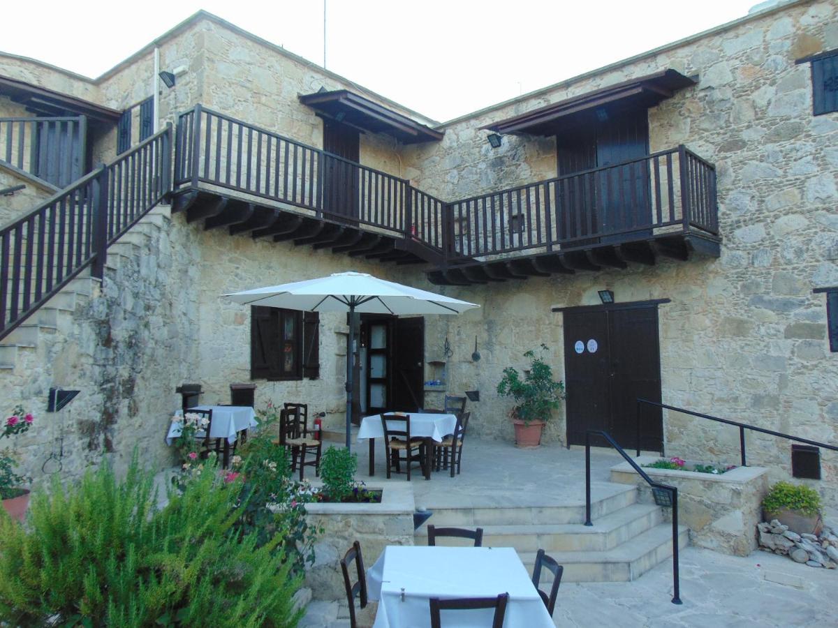Amarakos Guesthouse Λειτουργεί Υπό Νέα Διεύθυνση Kato Akourdalia Eksteriør bilde